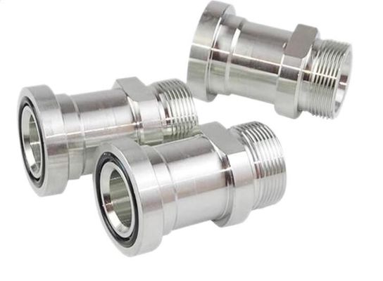 Ronde kop 300psi Flanke Metrische externe draad Hydraulische transitie slang fitting