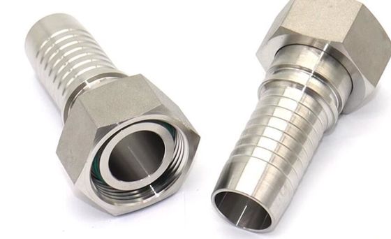 Roestvrij staal ISO9001 gecertificeerde metrische vrouwelijke 24 graden kegel O-ring licht type armaturen